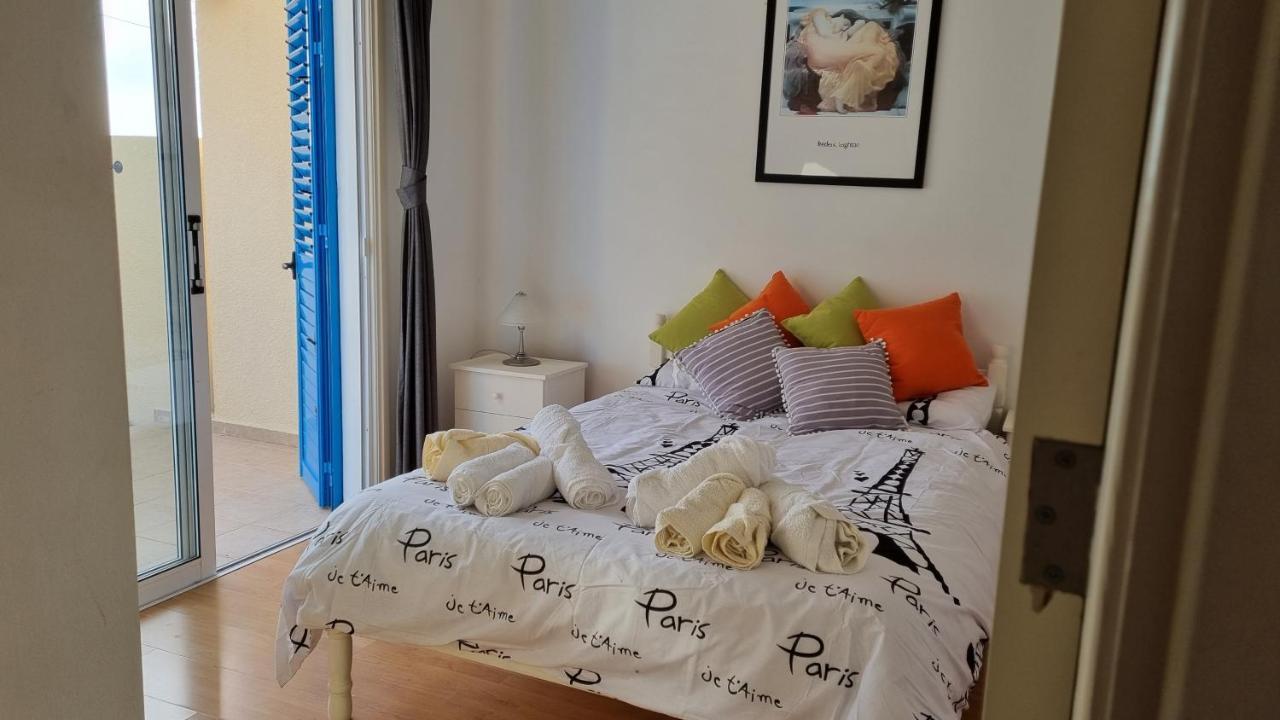 ピッソウリ Gorgeous Seaview Houseヴィラ エクステリア 写真